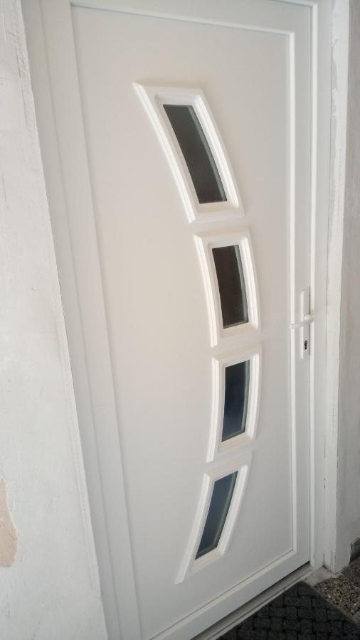 Appartement Jazmin Apartman à Pécs Extérieur photo